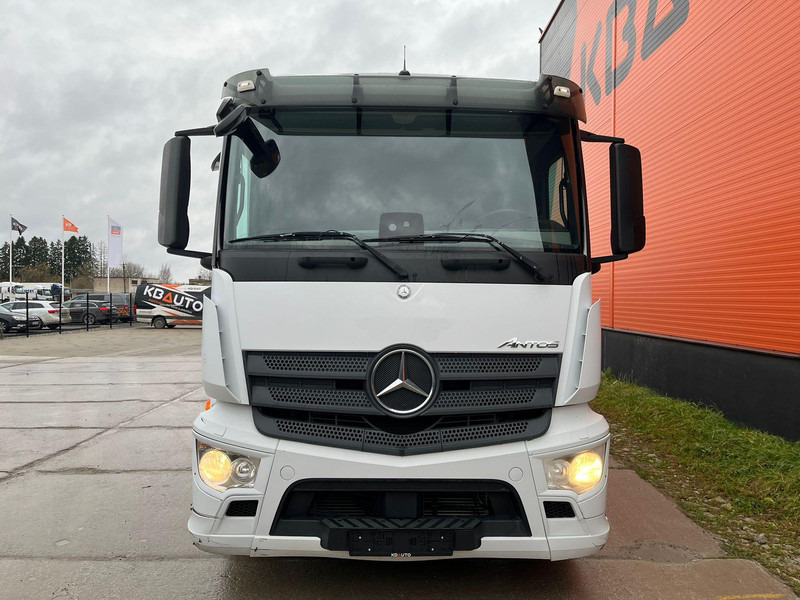 Mercedes-Benz Antos 2543 6x2*4 THERMOKING UT 800 / BOX L=7604 - شاحنة الفريزر: صورة 2 Mercedes-Benz Antos 2543 6x2*4 THERMOKING UT 800 / BOX L=7604 - شاحنة الفريزر: صورة 2