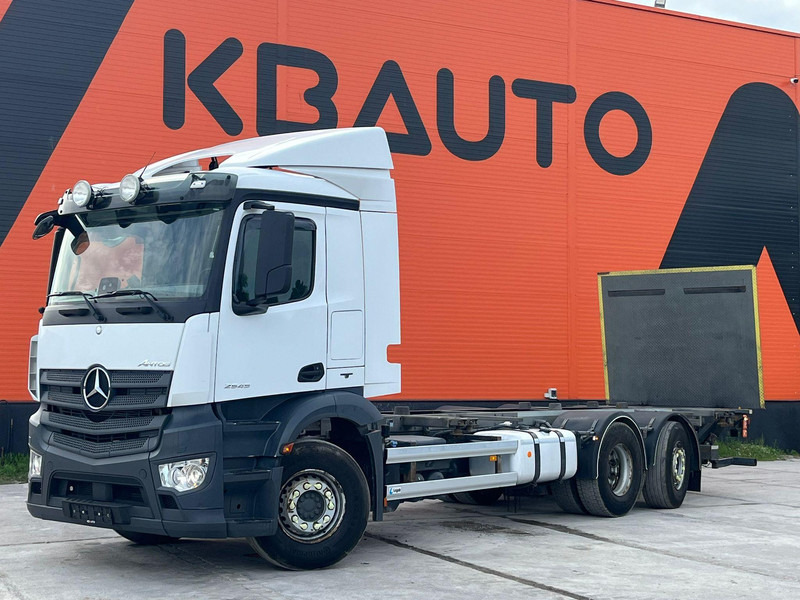 Mercedes-Benz Antos 2545 6x2*4 RETARDER / CHASSIS L=7826 mm - شاحنة هيكل كابينة: صورة 1 Mercedes-Benz Antos 2545 6x2*4 RETARDER / CHASSIS L=7826 mm - شاحنة هيكل كابينة: صورة 1