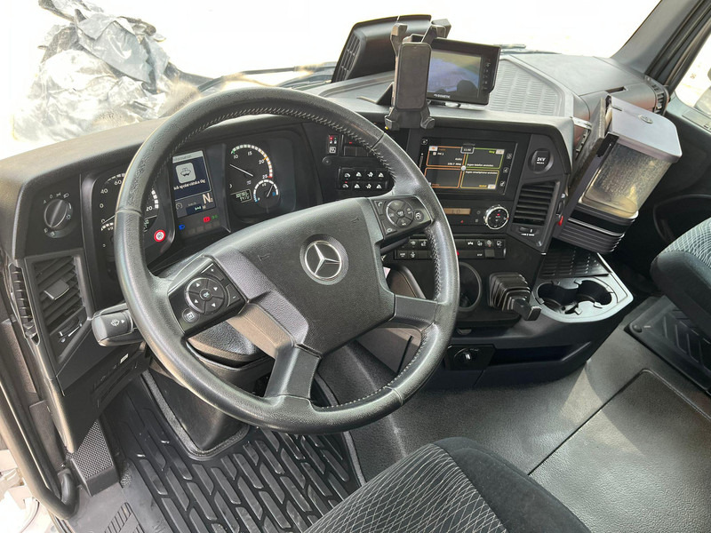 شاحنة قلاب Mercedes-Benz Arocs 3253 8x4*4 RETARDER / BOX L=6176 mm: صورة 16