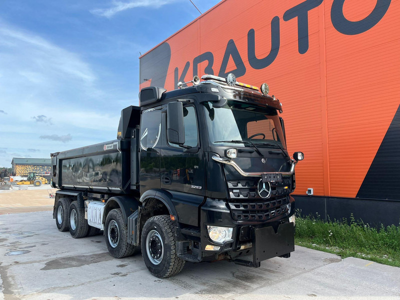 Mercedes-Benz Arocs 3253 8x4 RETARDER / SNOW PLOW EQUIPMENT - شاحنة قلاب: صورة 4 Mercedes-Benz Arocs 3253 8x4 RETARDER / SNOW PLOW EQUIPMENT - شاحنة قلاب: صورة 4