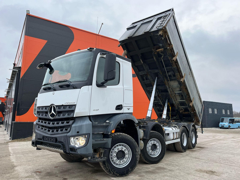 Mercedes-Benz Arocs 4151 8x4 BORDMATIC / FULL STEEL / DRUM BRAKES / BOX L=6140 mm - شاحنة قلاب: صورة 1 Mercedes-Benz Arocs 4151 8x4 BORDMATIC / FULL STEEL / DRUM BRAKES / BOX L=6140 mm - شاحنة قلاب: صورة 1