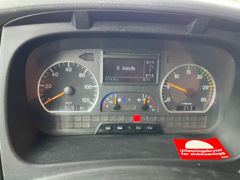 Mercedes-Benz Atego 1018 4x4 ONLY 32281 km ! / FULL STEEL / DRUM BRAKES Mercedes-Benz Atego 1018 4x4 ONLY 32281 km ! / FULL STEEL / DRUM BRAKES: صورة 17