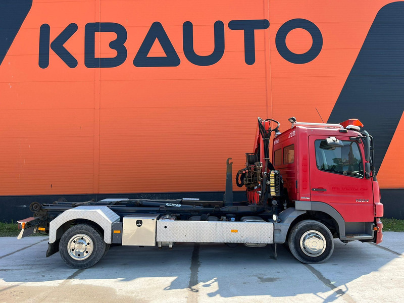 Mercedes-Benz Atego 1024 4x2 PK4100 + WINCH / HOOK LIFT L=3900 mm - شاحنة ذات خطاف, شاحنة كرين: صورة 5 Mercedes-Benz Atego 1024 4x2 PK4100 + WINCH / HOOK LIFT L=3900 mm - شاحنة ذات خطاف, شاحنة كرين: صورة 5