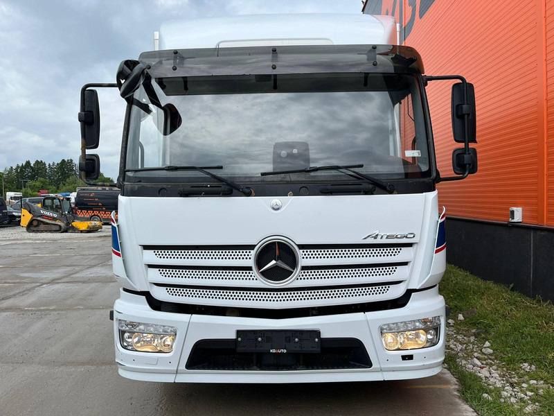 Mercedes-Benz Atego 1524 4x2 MITSUBISHI TU100 SA / BOX L=7660 mm - شاحنة الفريزر: صورة 2 Mercedes-Benz Atego 1524 4x2 MITSUBISHI TU100 SA / BOX L=7660 mm - شاحنة الفريزر: صورة 2