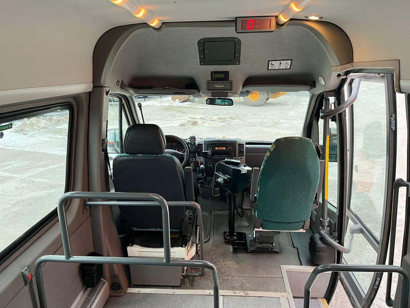 حافلة صغيرة, ميكروباص Mercedes-Benz Sprinter 515 CDI 20 + 1 SEATS / AC: صورة 19
