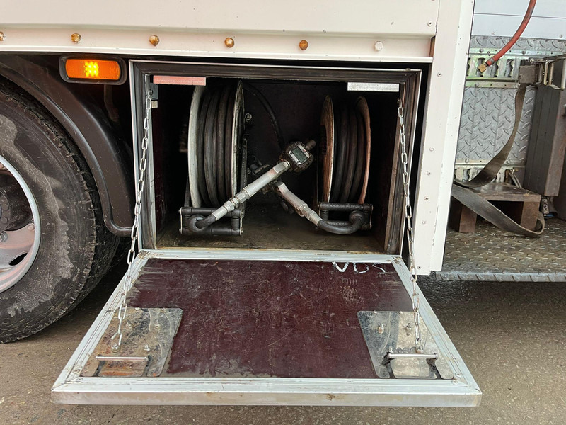 Renault D12 4x2 WORKSHOP ON WHEELS / FASSI M30A.13 / BOX L=4459 mm Renault D12 4x2 WORKSHOP ON WHEELS / FASSI M30A.13 / BOX L=4459 mm: صورة 10 Renault D12 4x2 WORKSHOP ON WHEELS / FASSI M30A.13 / BOX L=4459 mm Renault D12 4x2 WORKSHOP ON WHEELS / FASSI M30A.13 / BOX L=4459 mm: صورة 10