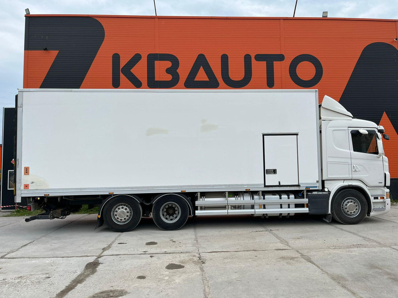 Scania G 440 6x2*4 EURO 6 ! / RETARDER / BOX L=8427 mm - شاحنة الفريزر: صورة 4 Scania G 440 6x2*4 EURO 6 ! / RETARDER / BOX L=8427 mm - شاحنة الفريزر: صورة 4