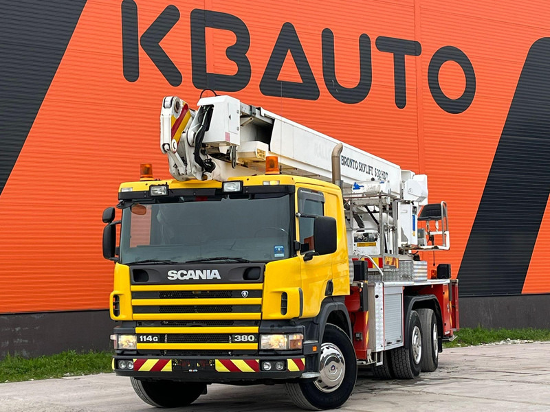 Scania P 114 6x2*4 BRONTO S 32 HDT / 32 meters / 440 kg - معدات الوصول: صورة 1 Scania P 114 6x2*4 BRONTO S 32 HDT / 32 meters / 440 kg - معدات الوصول: صورة 1