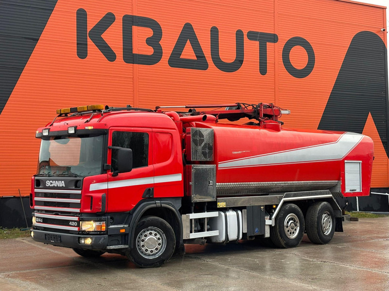 Scania P 124 6x2*4 KORP&SON / TANK 8000 l / VACUUM Wittig RFW260 / PRESSURE Uraca DK716 140 bar / 400 l/min - شاحنة الشفط: صورة 1 Scania P 124 6x2*4 KORP&SON / TANK 8000 l / VACUUM Wittig RFW260 / PRESSURE Uraca DK716 140 bar / 400 l/min - شاحنة الشفط: صورة 1