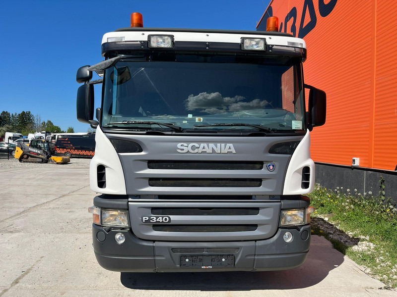 Scania P 340 6x2 HIAB 135-4 / PLATFORM L=6171 mm - شاحنات مسطحة, شاحنة كرين: صورة 3 Scania P 340 6x2 HIAB 135-4 / PLATFORM L=6171 mm - شاحنات مسطحة, شاحنة كرين: صورة 3