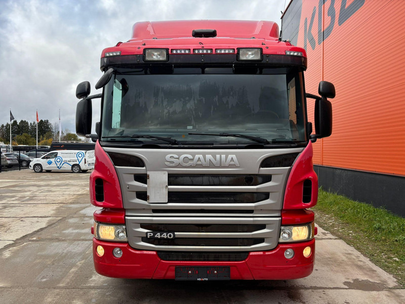 Scania P 440 6x2 RETARDER / CHASSIS L=7741 mm - شاحنات الحاويات / جسم علوي قابل للتغيير شاحنة: صورة 3 Scania P 440 6x2 RETARDER / CHASSIS L=7741 mm - شاحنات الحاويات / جسم علوي قابل للتغيير شاحنة: صورة 3
