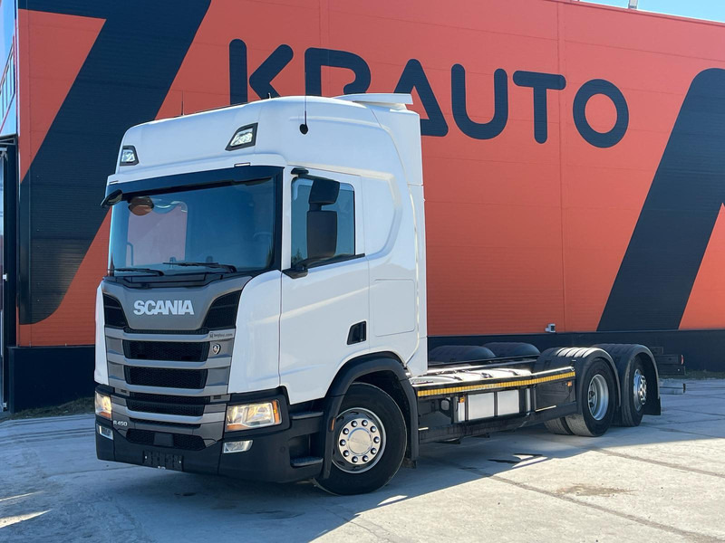 Scania R 450 6x2*4 9 TON FRONT AXLE / RETARDER / CHASSIS L=7286 mm - شاحنة هيكل كابينة: صورة 1 Scania R 450 6x2*4 9 TON FRONT AXLE / RETARDER / CHASSIS L=7286 mm - شاحنة هيكل كابينة: صورة 1