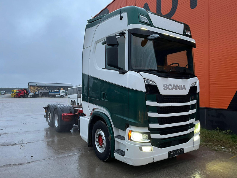 Scania S 540 6x2 9 TON FRONT AXLE / RETARDER / CHASSIS L=5736 mm - شاحنة هيكل كابينة: صورة 3 Scania S 540 6x2 9 TON FRONT AXLE / RETARDER / CHASSIS L=5736 mm - شاحنة هيكل كابينة: صورة 3