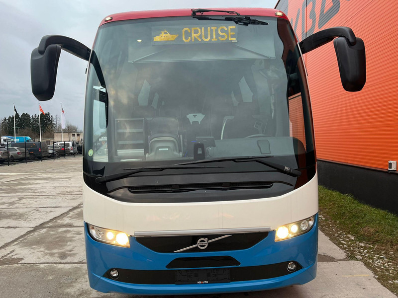 Volvo B11R 9900 6x2*4 58 SEATS / AC / AUXILIARY HEATING / WC - مركبة كوتش: صورة 2 Volvo B11R 9900 6x2*4 58 SEATS / AC / AUXILIARY HEATING / WC - مركبة كوتش: صورة 2