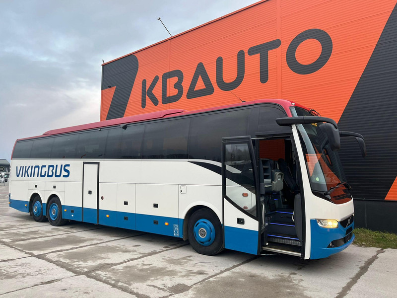 Volvo B11R 9900 6x2*4 58 SEATS / AC / AUXILIARY HEATING / WC - مركبة كوتش: صورة 1 Volvo B11R 9900 6x2*4 58 SEATS / AC / AUXILIARY HEATING / WC - مركبة كوتش: صورة 1