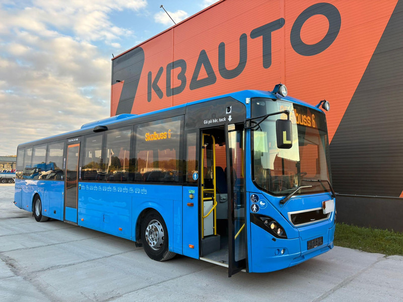 Volvo B7RLE 8900 48 SEATS + 28 STANDING / AC / AUXILIARY HEATER - حافلة سوبربان: صورة 1 Volvo B7RLE 8900 48 SEATS + 28 STANDING / AC / AUXILIARY HEATER - حافلة سوبربان: صورة 1