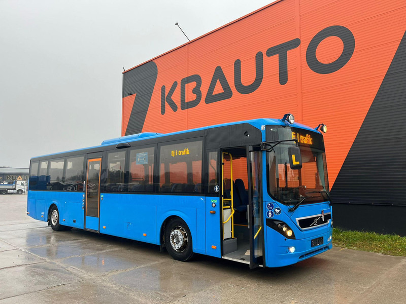 Volvo B7RLE 8900 4x2 48 SEATS + 28 STANDING / AC / AUXILIARY HEATER / WHEELCHAIR RAMP - حافلة سوبربان: صورة 1 Volvo B7RLE 8900 4x2 48 SEATS + 28 STANDING / AC / AUXILIARY HEATER / WHEELCHAIR RAMP - حافلة سوبربان: صورة 1