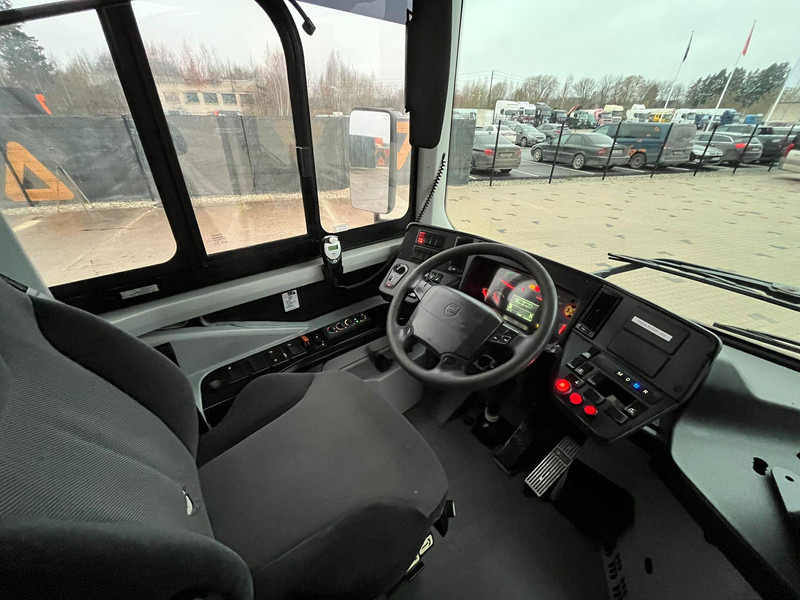 حافلة المدينة Volvo B8RLE 8900 6x2 AC / AUXILIARY HEATER / WHEELCHAIR RAMP: صورة 9