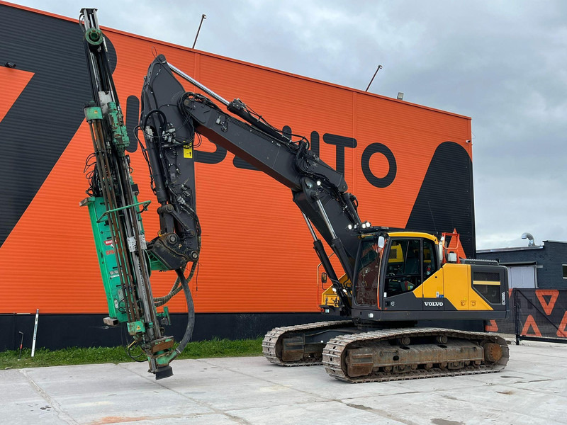Volvo EC 300 E WITH MONTABERT CPA 295 DRILL PRICE 123900.- - حفار زحاف: صورة 1 Volvo EC 300 E WITH MONTABERT CPA 295 DRILL PRICE 123900.- - حفار زحاف: صورة 1