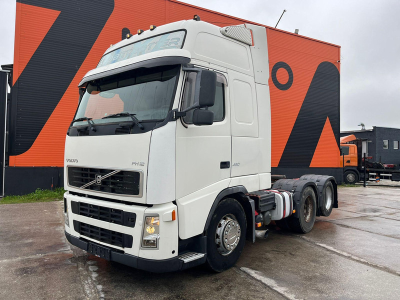 Volvo FH 12 460 6x2 GLOBE XL / DOUBLE BOGIE - وحدة جر: صورة 2 Volvo FH 12 460 6x2 GLOBE XL / DOUBLE BOGIE - وحدة جر: صورة 2