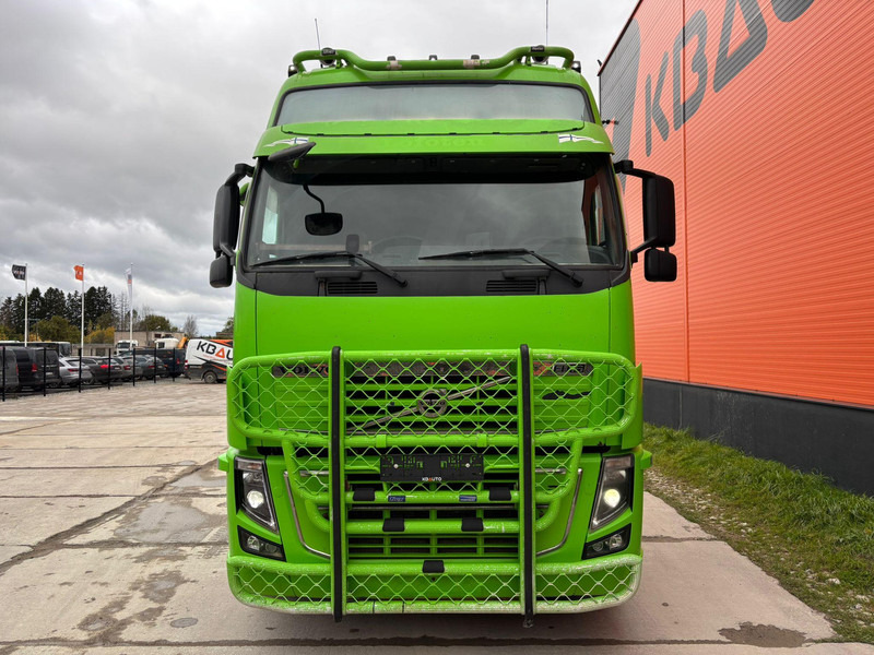 Volvo FH 16 600 6x2 GLOBE XXL ! / HYDRAULICS / RETARDER / DOUBLE BOGIE - وحدة جر: صورة 3 Volvo FH 16 600 6x2 GLOBE XXL ! / HYDRAULICS / RETARDER / DOUBLE BOGIE - وحدة جر: صورة 3