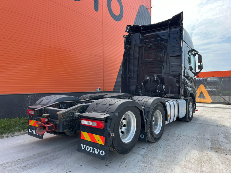 Volvo FH 16 750 6x4 GCW 76 ton / TANDEM AXLE LIFT - وحدة جر: صورة 5 Volvo FH 16 750 6x4 GCW 76 ton / TANDEM AXLE LIFT - وحدة جر: صورة 5
