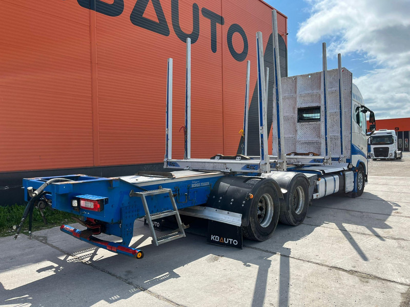Volvo FH 16 750 6x4 HYDRAULICS - شاحنة قطع الأشجار, شاحنة كرين: صورة 5 Volvo FH 16 750 6x4 HYDRAULICS - شاحنة قطع الأشجار, شاحنة كرين: صورة 5
