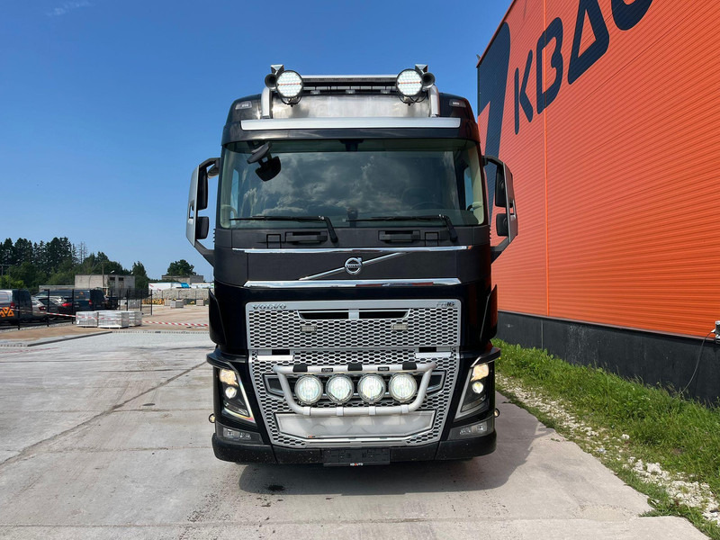 Volvo FH 16 750 8x4 HMF2620K-5 / WINCH / PLATFORM L=7100 mm - شاحنات مسطحة, شاحنة كرين: صورة 3 Volvo FH 16 750 8x4 HMF2620K-5 / WINCH / PLATFORM L=7100 mm - شاحنات مسطحة, شاحنة كرين: صورة 3