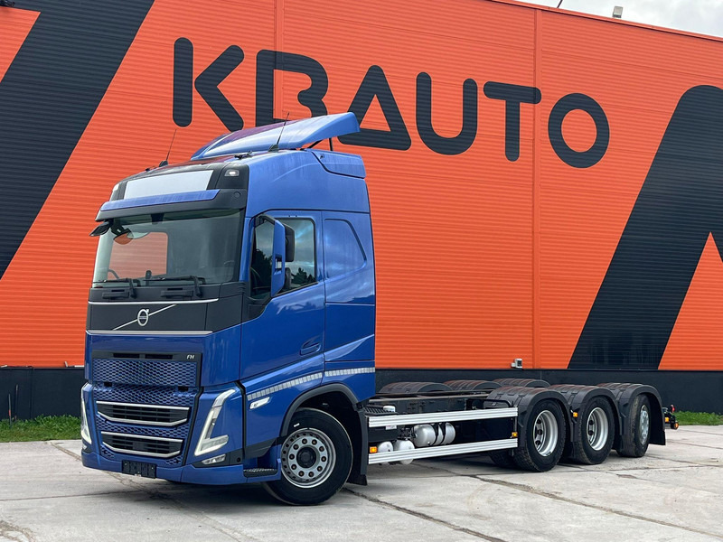 Volvo FH 500 8x4*4 GLOBE XL / RETARDER / CHASSIS L=7589 mm - شاحنة هيكل كابينة: صورة 1 Volvo FH 500 8x4*4 GLOBE XL / RETARDER / CHASSIS L=7589 mm - شاحنة هيكل كابينة: صورة 1