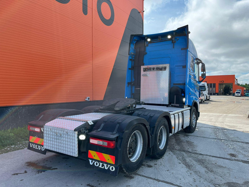 Volvo FH 540 6x4 GCW 80 ton / HYDRAULICS / RETARDER / BIG AXLES / TANDEM AXLE LIFT - وحدة جر: صورة 5 Volvo FH 540 6x4 GCW 80 ton / HYDRAULICS / RETARDER / BIG AXLES / TANDEM AXLE LIFT - وحدة جر: صورة 5