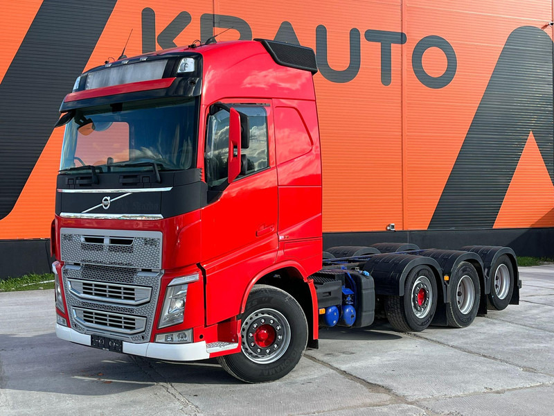 Volvo FH 540 8x2/4 RETARDER / CHASSIS L=5606 mm - شاحنة هيكل كابينة: صورة 1 Volvo FH 540 8x2/4 RETARDER / CHASSIS L=5606 mm - شاحنة هيكل كابينة: صورة 1