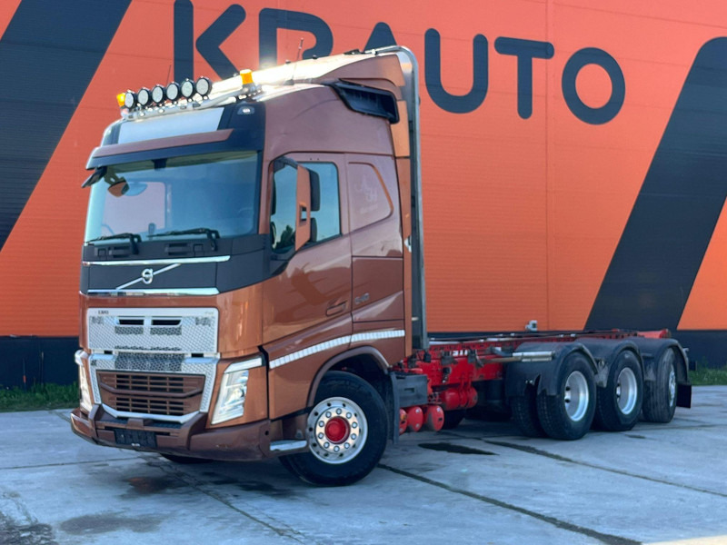 Volvo FH 540 8x4*4 GLOBE XL / 9 ton FRONT AXLE - شاحنة هيكل كابينة: صورة 1 Volvo FH 540 8x4*4 GLOBE XL / 9 ton FRONT AXLE - شاحنة هيكل كابينة: صورة 1