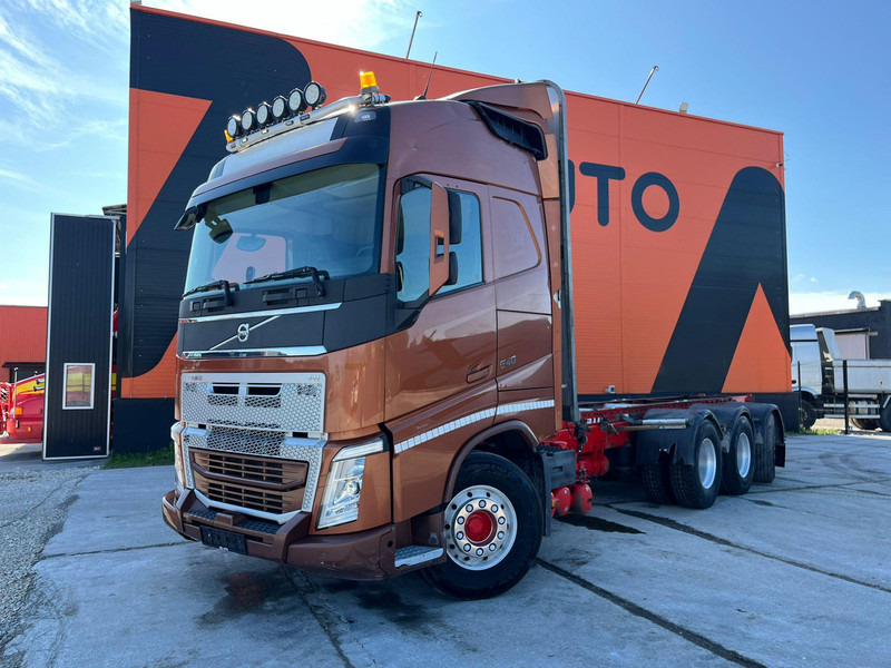 Volvo FH 540 8x4*4 GLOBE XL / 9 ton FRONT AXLE - شاحنة هيكل كابينة: صورة 2 Volvo FH 540 8x4*4 GLOBE XL / 9 ton FRONT AXLE - شاحنة هيكل كابينة: صورة 2