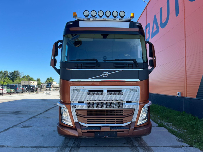 Volvo FH 540 8x4*4 GLOBE XL / 9 ton FRONT AXLE - شاحنة هيكل كابينة: صورة 3 Volvo FH 540 8x4*4 GLOBE XL / 9 ton FRONT AXLE - شاحنة هيكل كابينة: صورة 3