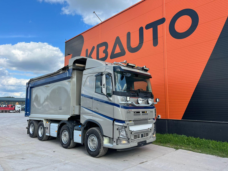 Volvo FH 540 8x4 HYDRAULIC TENT / RETARDER / TANDEM AXLE LIFT - شاحنة قلاب: صورة 4 Volvo FH 540 8x4 HYDRAULIC TENT / RETARDER / TANDEM AXLE LIFT - شاحنة قلاب: صورة 4