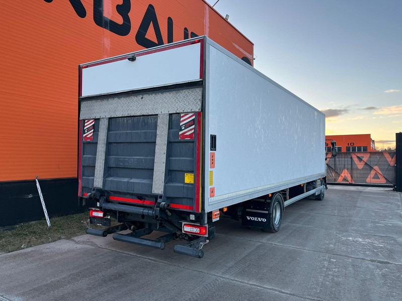 Volvo FL 210 4x2 BOX L=8764 - شاحنة مقفلة: صورة 5 Volvo FL 210 4x2 BOX L=8764 - شاحنة مقفلة: صورة 5