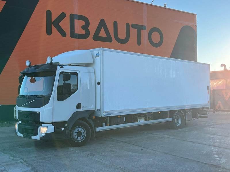Volvo FL 250 4x2 THERMOKING R452A / BOX L=8175 mm - شاحنة الفريزر: صورة 1 Volvo FL 250 4x2 THERMOKING R452A / BOX L=8175 mm - شاحنة الفريزر: صورة 1