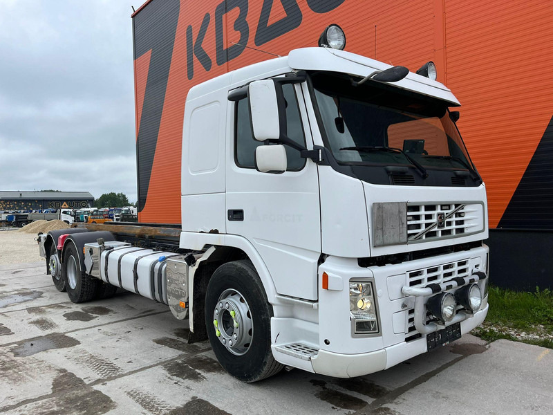 Volvo FM 410 6x2*4 HYDRAULICS / CHASSIS L=6875 mm - شاحنة هيكل كابينة: صورة 4 Volvo FM 410 6x2*4 HYDRAULICS / CHASSIS L=6875 mm - شاحنة هيكل كابينة: صورة 4
