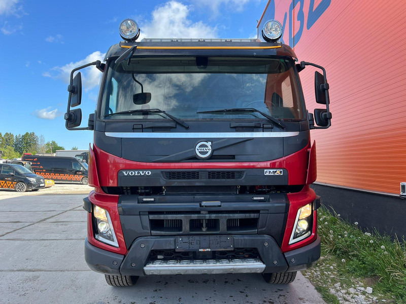 Volvo FMX 540 8x4 RETARDER / TANDEM AXLE LIFT / BIG AXLES - شاحنة قلاب: صورة 3 Volvo FMX 540 8x4 RETARDER / TANDEM AXLE LIFT / BIG AXLES - شاحنة قلاب: صورة 3