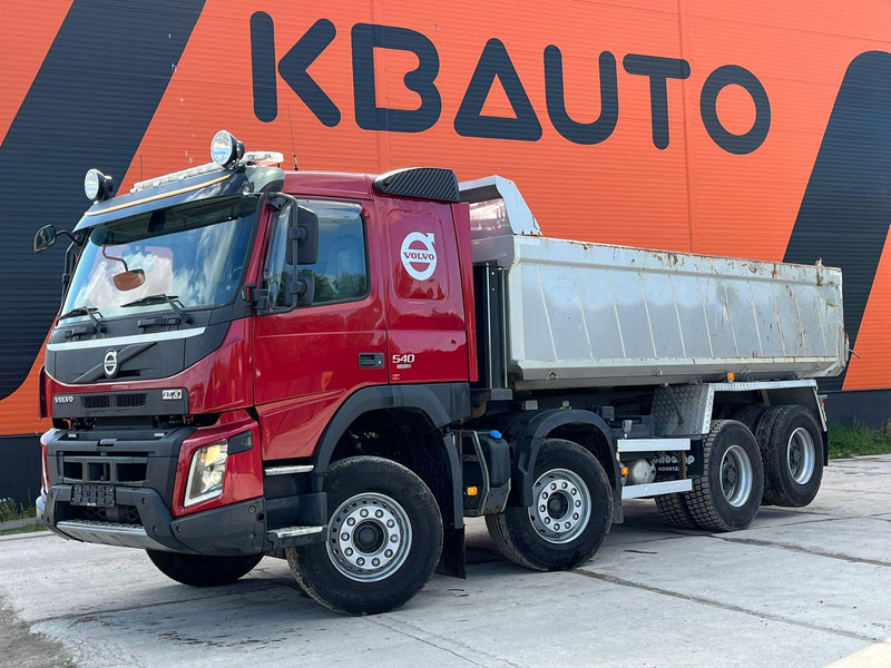Volvo FMX 540 8x4 RETARDER / TANDEM AXLE LIFT / BIG AXLES - شاحنة قلاب: صورة 1 Volvo FMX 540 8x4 RETARDER / TANDEM AXLE LIFT / BIG AXLES - شاحنة قلاب: صورة 1