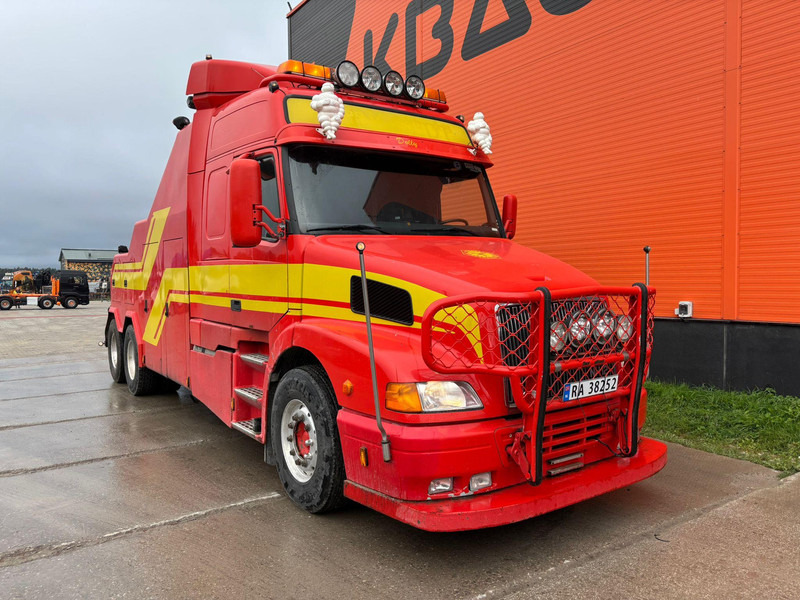 Volvo NH 12 460 6x4 Vulcan V-70 / 2x SEPSON 20 / 30 ton WINCH - شاحنة سحب: صورة 3 Volvo NH 12 460 6x4 Vulcan V-70 / 2x SEPSON 20 / 30 ton WINCH - شاحنة سحب: صورة 3