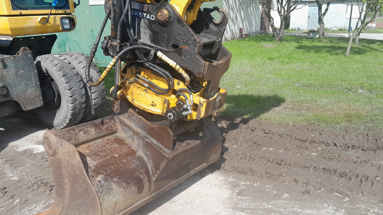 حفارة دولاب KOMATSU PW 140-7: صورة 6