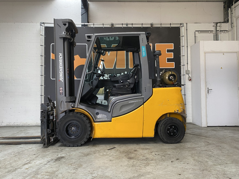 Jungheinrich TFG435s - رافعة شوكية تعمل بالغاز: صورة 2 Jungheinrich TFG435s - رافعة شوكية تعمل بالغاز: صورة 2