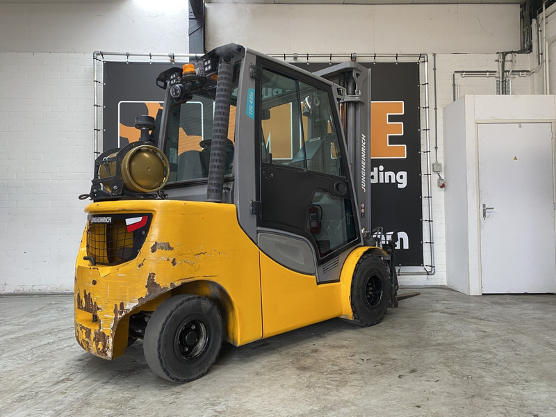 Jungheinrich TFG435s - رافعة شوكية تعمل بالغاز: صورة 4 Jungheinrich TFG435s - رافعة شوكية تعمل بالغاز: صورة 4