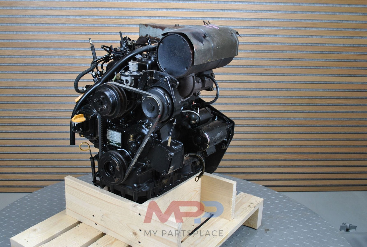 Yanmar Yanmar 3TN75 - محرك - شاحنة: صورة 1 Yanmar Yanmar 3TN75 - محرك - شاحنة: صورة 1
