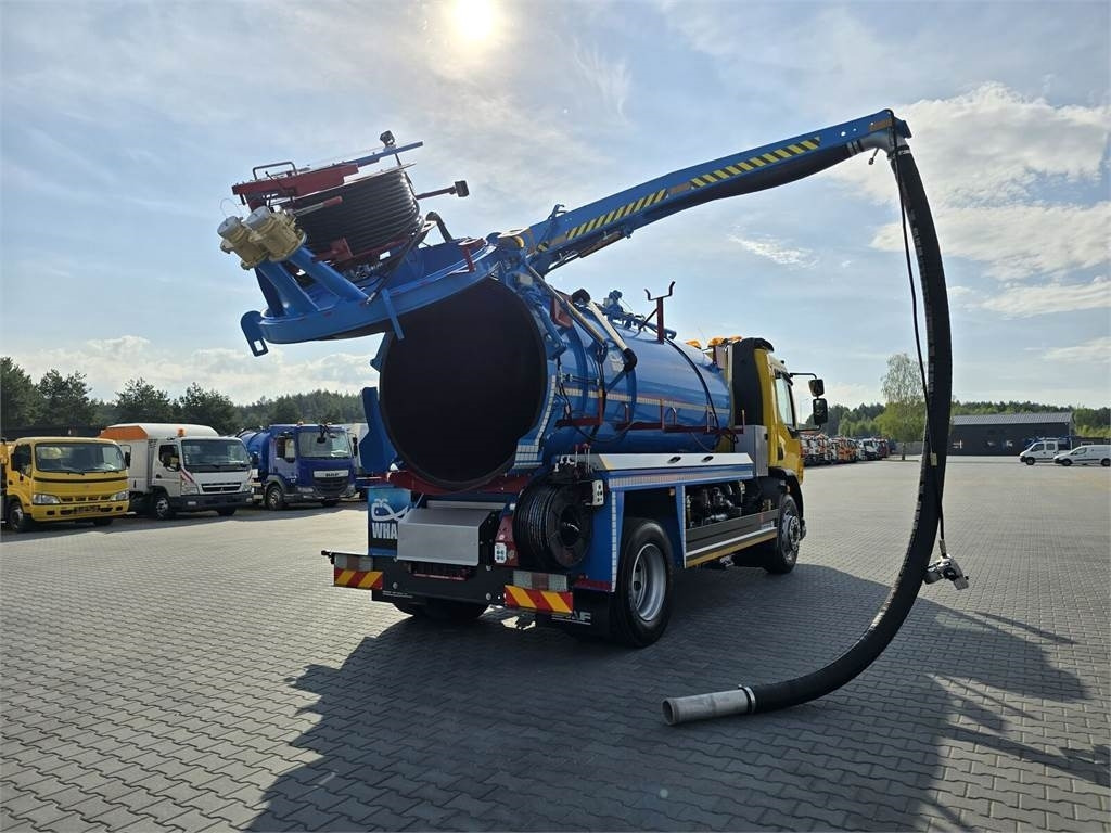 DAF WHALE 2012 WUKO for the collection of liquid waste - شاحنة الشفط: صورة 1 DAF WHALE 2012 WUKO for the collection of liquid waste - شاحنة الشفط: صورة 1
