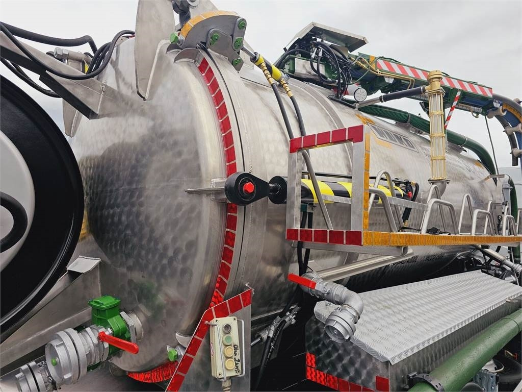 شاحنة الشفط DAF WUKO SCK-4HW for collecting waste liquid separator: صورة 20 شاحنة الشفط DAF WUKO SCK-4HW for collecting waste liquid separator: صورة 20