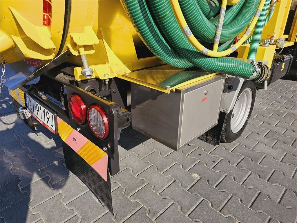 Isuzu Kia on categories B COMBI WUKO FOR DUCT CLEANING 2 - شاحنة الشفط: صورة 5 Isuzu Kia on categories B COMBI WUKO FOR DUCT CLEANING 2 - شاحنة الشفط: صورة 5