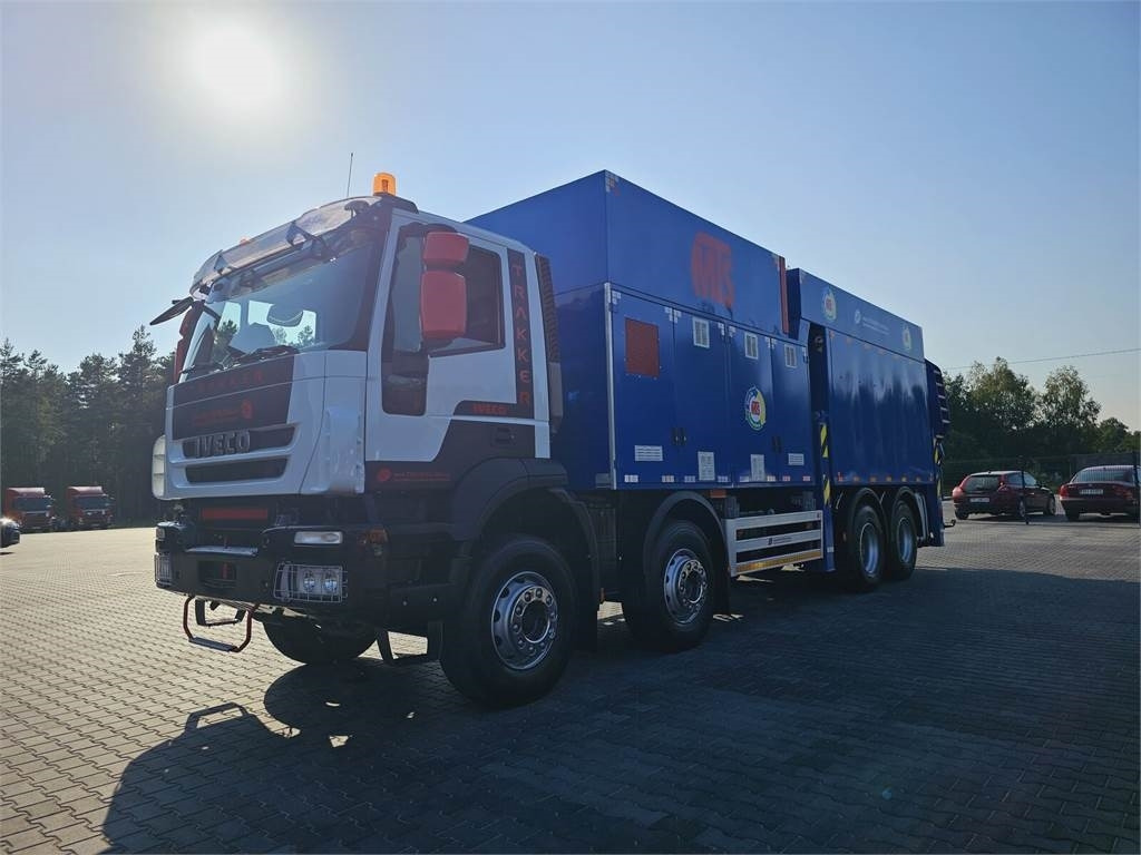 Iveco MTS 4 x TURBINE MTS 4 x TURBINE Saugbagger vacuum - آلية المنفعة/ مركبة خاصة: صورة 3 Iveco MTS 4 x TURBINE MTS 4 x TURBINE Saugbagger vacuum - آلية المنفعة/ مركبة خاصة: صورة 3