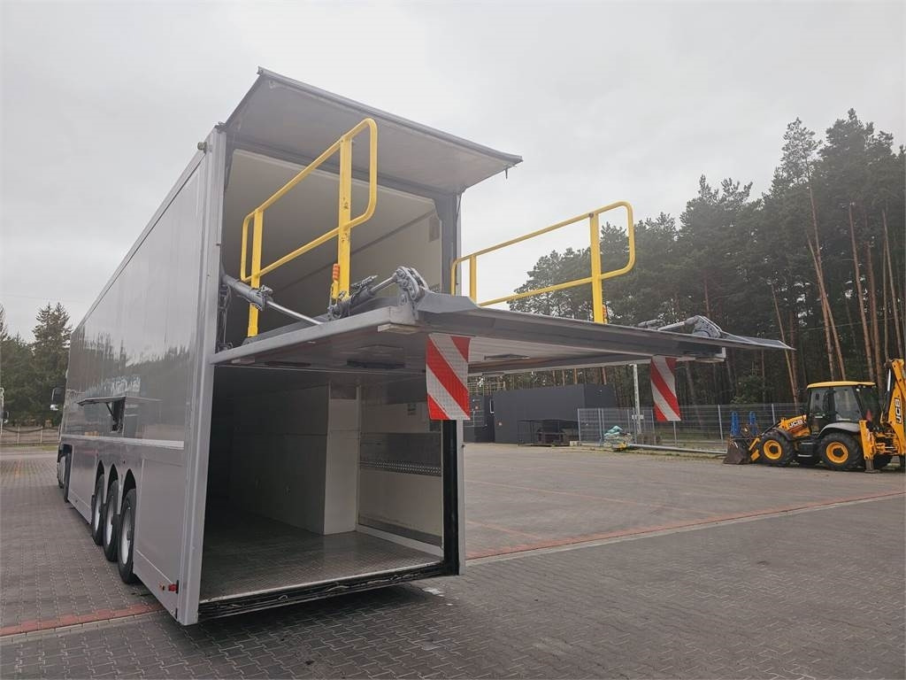 Langendorf DOUBLE LOADING FOR MOTOR COSMETICS Flexliner Inloa - نصف مقطورة مُبرِّدة: صورة 1 Langendorf DOUBLE LOADING FOR MOTOR COSMETICS Flexliner Inloa - نصف مقطورة مُبرِّدة: صورة 1